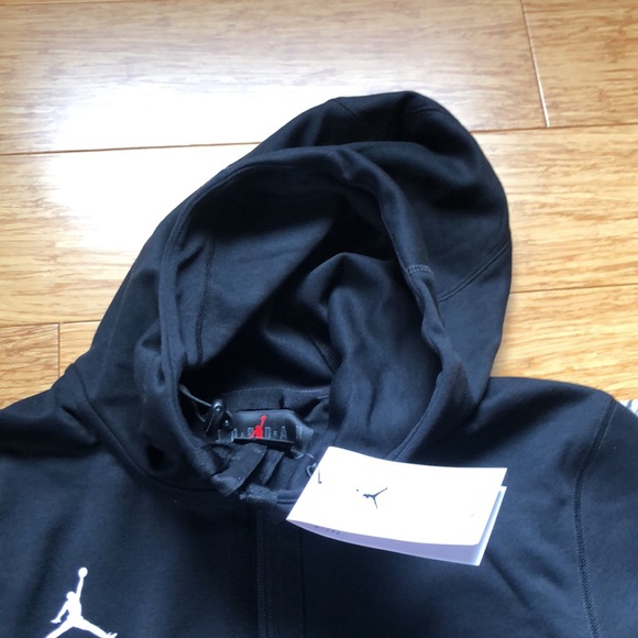 NWT JORDAN JACKET. VARIOUS SIZES - Picture 5 of 7